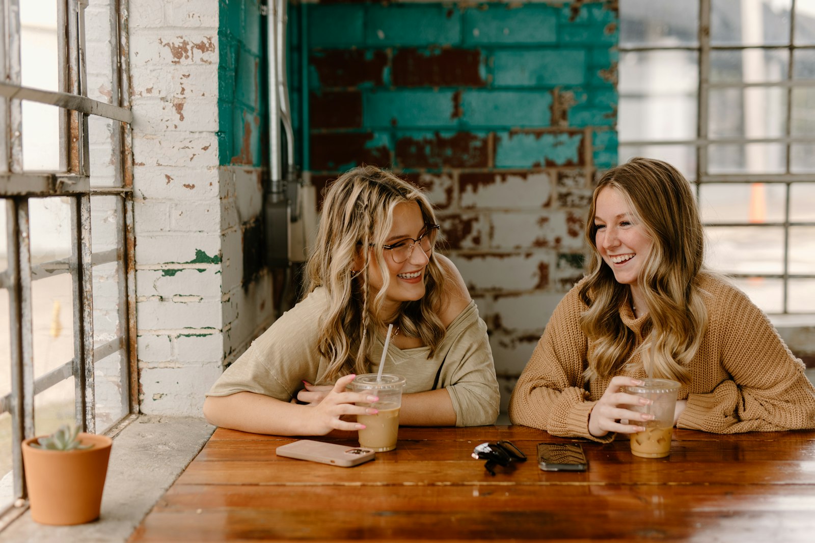 Brooke Cagle - Unsplash - vent about a problem